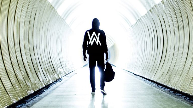 Alan Walker wint 2017 EBBA Award
