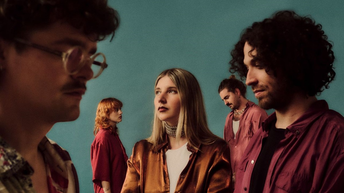 soft loft (Flavio Leone | aangeleverd door PIAS)