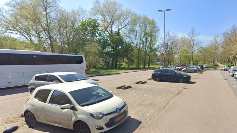 gratis parkeren bij de brandweerkazerne in Hoorn