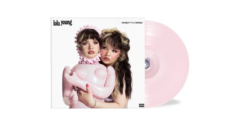 Lola Young-I’m Only Fucking Myself recensie review
