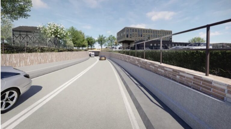 Nieuwe stadstoegang met tunnel onder het spoor in Hoorn